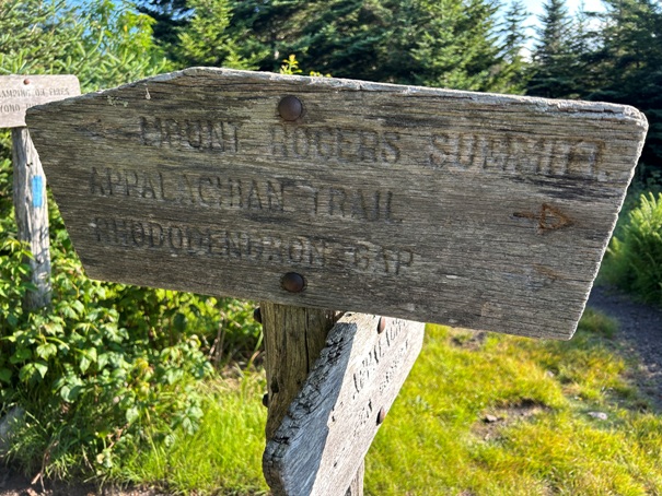 summit sign 