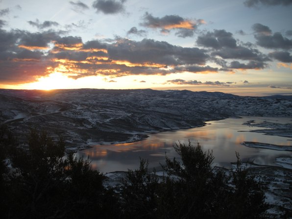 Jordanelle Reservoir sunrise