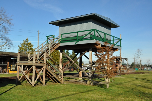 Salmon Ridge lookout