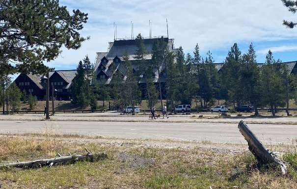 Old Faithful Inn