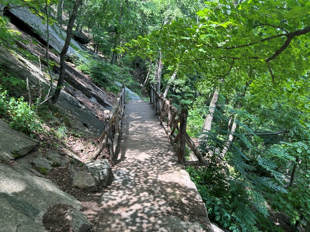 Bear Mountain Trail