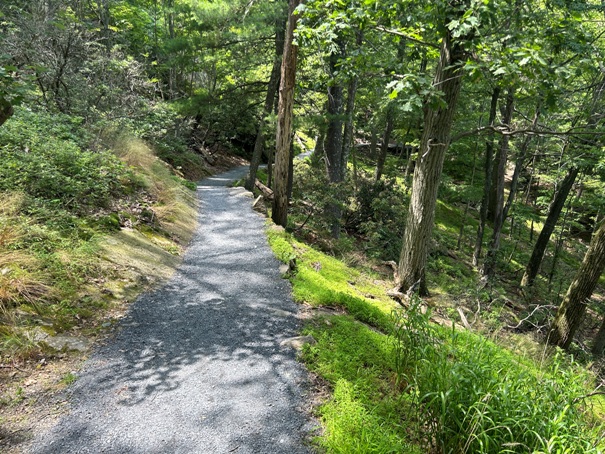 Bear Mountain Trail