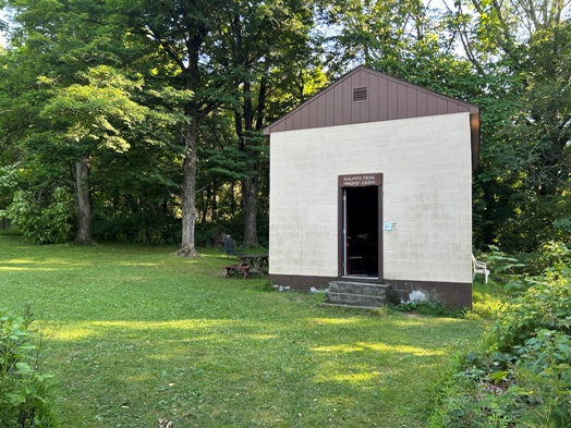 Ralphs Peak Hikers Cabin