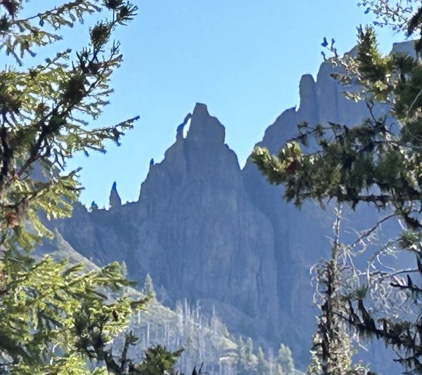 Fifes Peaks 